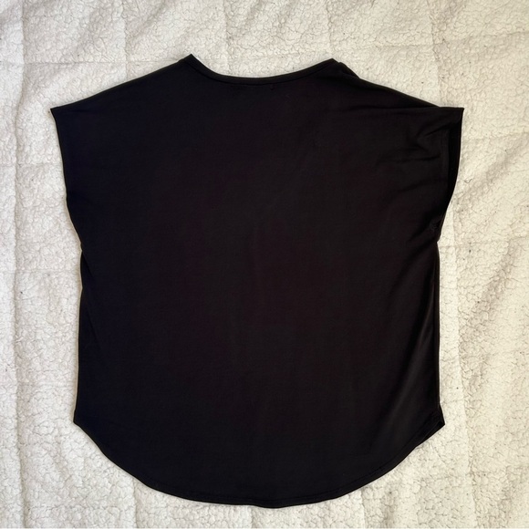 FOREVER 21 - Women's Black V-Neck Top - Picture 7 of 8